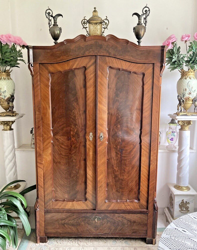 Antiker kleiderschrank schrank - antiker,
