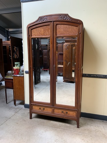Antik edler wäscheschrank - edler,